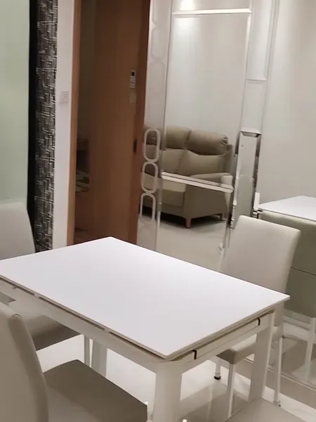 飯廳經 AI 清走雜物後